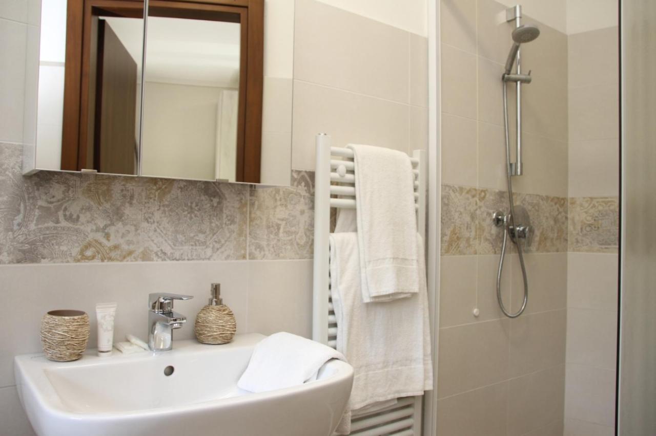 Apartamento La Dimora Dei Pescatori Monteisola Monte Isola Exterior foto